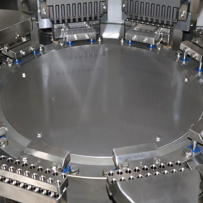 タッチ画面のステンレス鋼 ボタンから成っている半自動カプセルの充填機