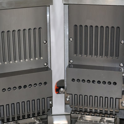 小さい自動薬剤のカプセルの充填機380V 50Hz 3段階モーター